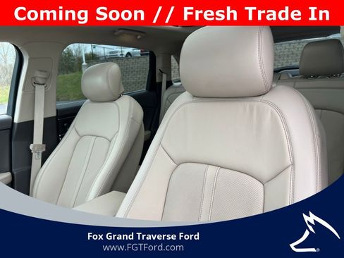 Used 2023 Lincoln Nautilus Reserve w/ Equipment Group 201A AWD/4WD image 12