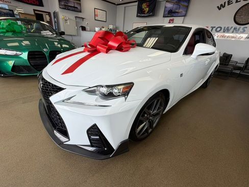 Used 2016 Lexus IS 300 AWD w/ F Sport Package image 6