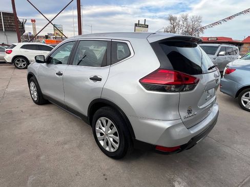 Used 2017 Nissan Rogue S FWD image 4