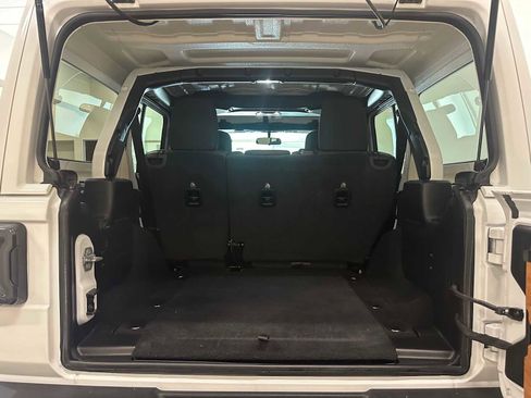 Used 2020 Jeep Wrangler Unlimited Sport AWD/4WD image 38