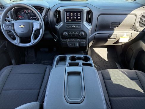 New 2026 Chevrolet Silverado 1500 Custom RWD image 10