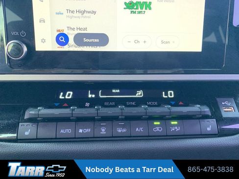 Used 2025 Toyota Sequoia SR5 AWD/4WD image 16