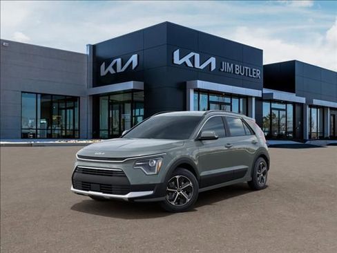 New 2026 Kia Niro EX FWD image 1