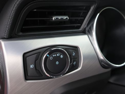 Used 2020 Ford Mustang GT Premium RWD image 37