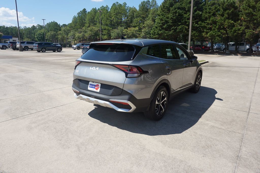Used 2024 Kia Sportage EX FWD image 22