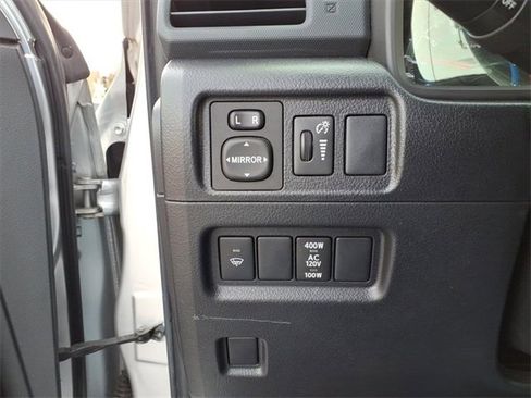 Used 2016 Toyota 4Runner SR5 image 16