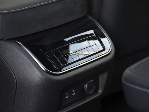 New 2026 INFINITI QX80 Autograph w/ Premium Cargo Package image 32