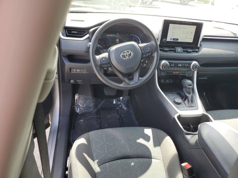 Certified 2024 Toyota RAV4 XLE AWD/4WD image 11
