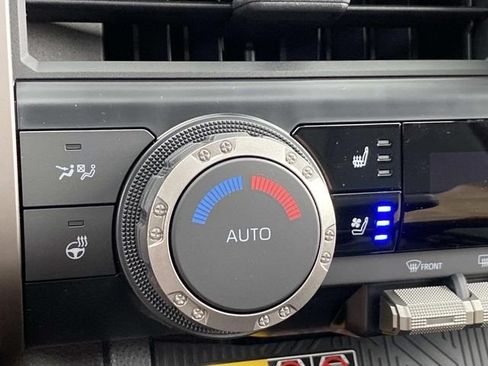 New 2026 Toyota 4Runner 4WD image 13