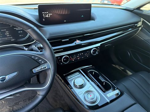 Used 2024 Genesis G80 2.5T image 27
