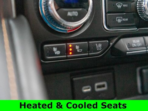 Used 2023 GMC Yukon AT4 w/ AT4 Premium Package image 31