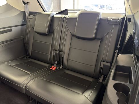 Used 2022 Volkswagen Atlas SEL image 8