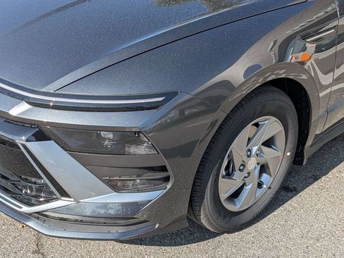 Used 2026 Hyundai Sonata SE FWD image 10