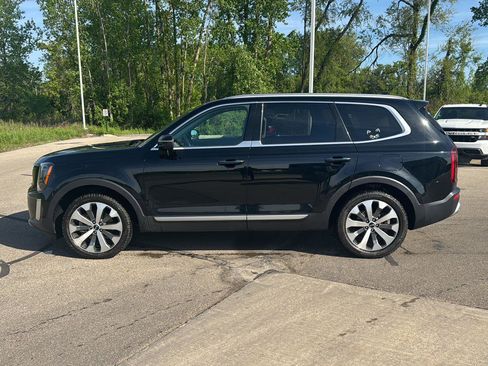 Used 2020 Kia Telluride S AWD/4WD image 2