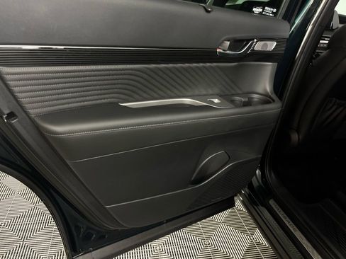Used 2025 Hyundai Palisade Calligraphy image 29