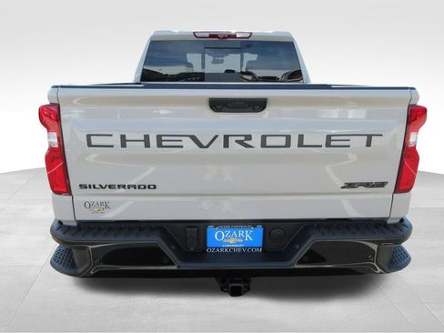New 2026 Chevrolet Silverado 1500 ZR2 AWD/4WD image 5