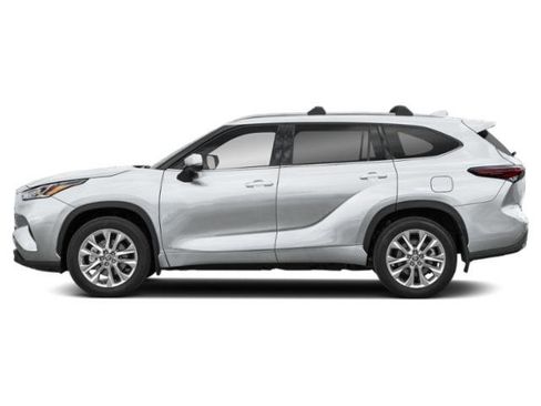 New 2026 Toyota Highlander Limited AWD/4WD image 3