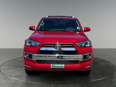 Used 2024 Toyota 4Runner Limited AWD/4WD image 3