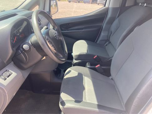 Used 2018 Nissan NV200 SV w/ Navigation Package FWD image 4