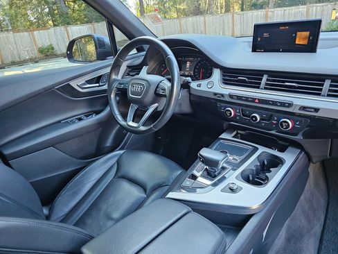 Used 2019 Audi Q7 2.0T Premium w/ Convenience Package AWD/4WD image 10