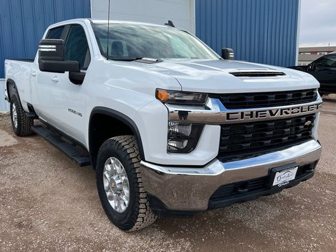 Used 2022 Chevrolet Silverado 2500 LT w/ Fleet Comfort Package image 4