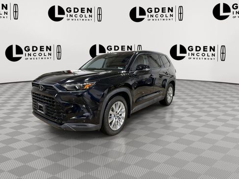 Used 2024 Toyota Grand Highlander Platinum image 4