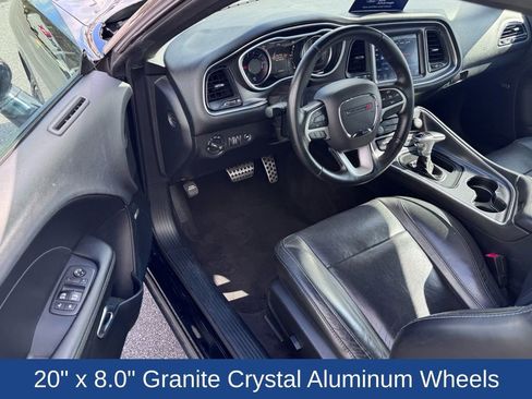 Used 2017 Dodge Challenger SXT Plus image 9