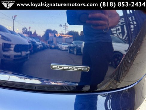 Used 2021 Audi Q5 2.0T Premium w/ Convenience Package image 9