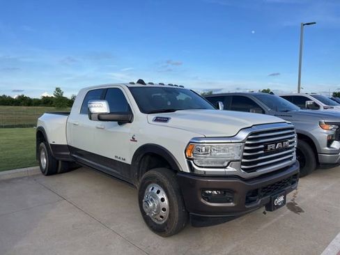 Used 2024 RAM 3500 Limited w/ Safety Group AWD/4WD image 3