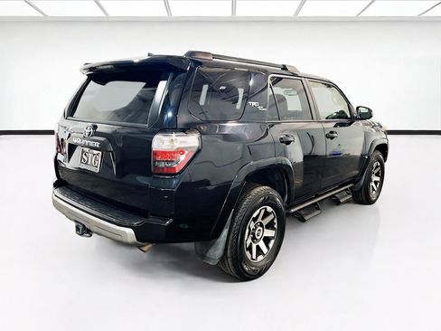 Used 2022 Toyota 4Runner TRD Off-Road AWD/4WD image 4