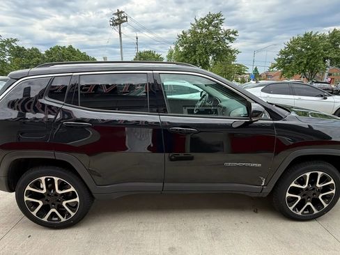 Used 2018 Jeep Compass Limited w/ Navigation Group AWD/4WD image 7