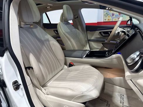 Used 2022 Mercedes-Benz EQS 450+ Sedan image 76