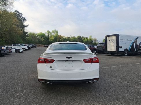 Used 2024 Chevrolet Malibu RS image 4