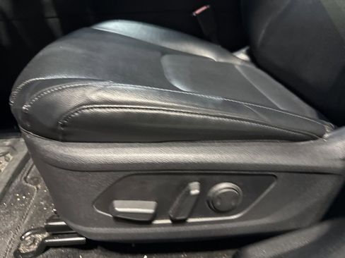 Used 2023 Kia Sportage SX image 54