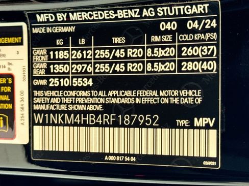 Used 2024 Mercedes-Benz GLC 300 4MATIC image 31