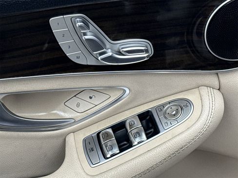 Used 2016 Mercedes-Benz C 300 Sedan image 16