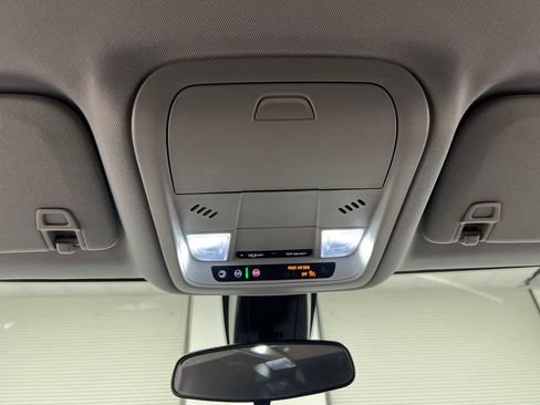 Used 2025 Chevrolet Blazer LT FWD image 63