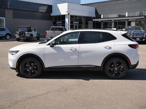 Used 2022 Buick Envision Essence w/ Sport Touring Package AWD/4WD image 6