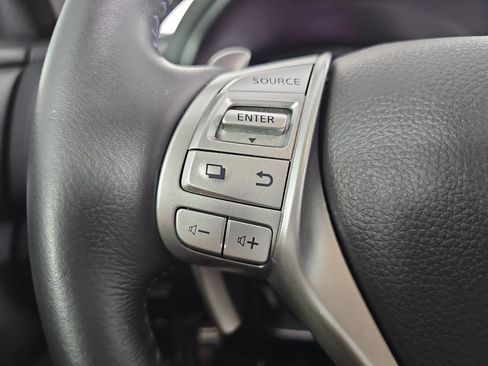 Used 2018 Nissan Altima 2.5 SR w/ SR Midnight Edition FWD image 16