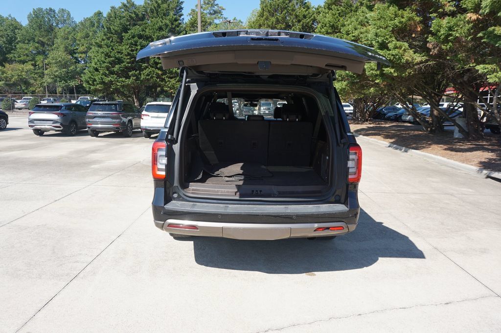 Used 2022 Ford Expedition Max King Ranch AWD/4WD image 17