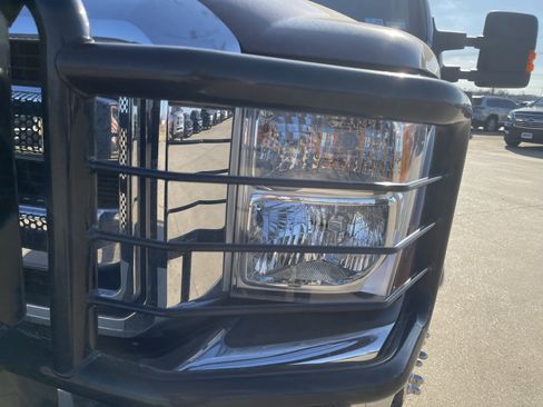 Used 2012 Ford F350 Lariat w/ Lariat Interior Pkg image 10