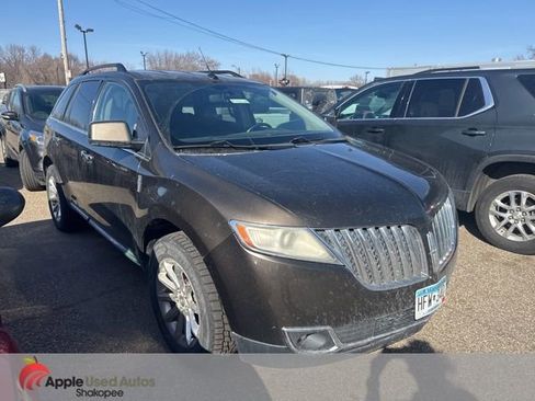 Used 2011 Lincoln MKX AWD w/ 101A Rapid Spec Order Code image 1