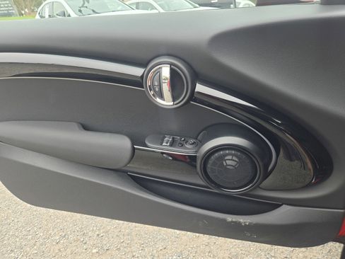 Used 2024 MINI Cooper SE image 24