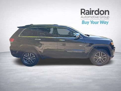 Used 2017 Jeep Grand Cherokee Limited AWD/4WD image 8