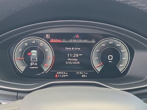 Used 2025 Audi Q5 2.0T Premium AWD/4WD image 27