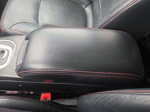 Used 2018 Dodge Journey GT image 29