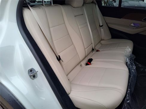New 2026 Mercedes-Benz GLE 350 4MATIC image 13