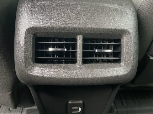 Used 2023 GMC Terrain SLE w/ Driver Convenience Package FWD image 21