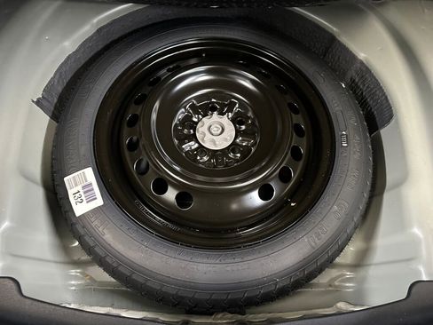 Used 2023 Toyota Camry LE image 22