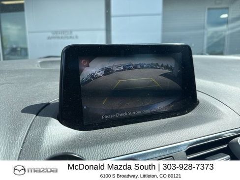 Used 2017 MAZDA MAZDA3 Grand Touring w/ Premium Equipment Package FWD image 7